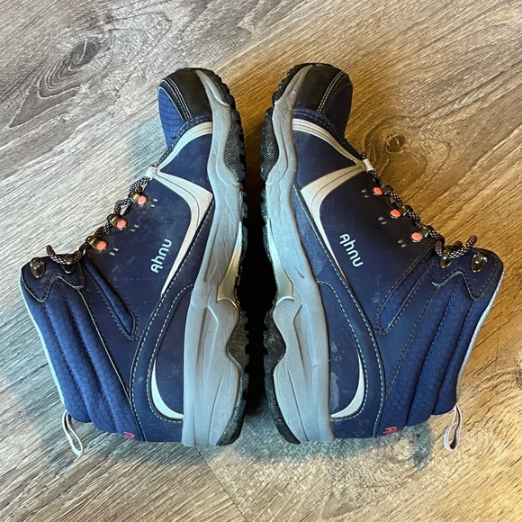 Ahnu Alamere Mid Hiking Boot Purple Nubuck Leather‎ Womens 7.5 UK 5.5 EU 38.5 - Picture 2 of 9